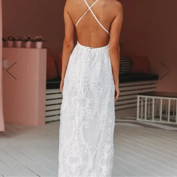 Hello Molly dress - Picture 2 of 4